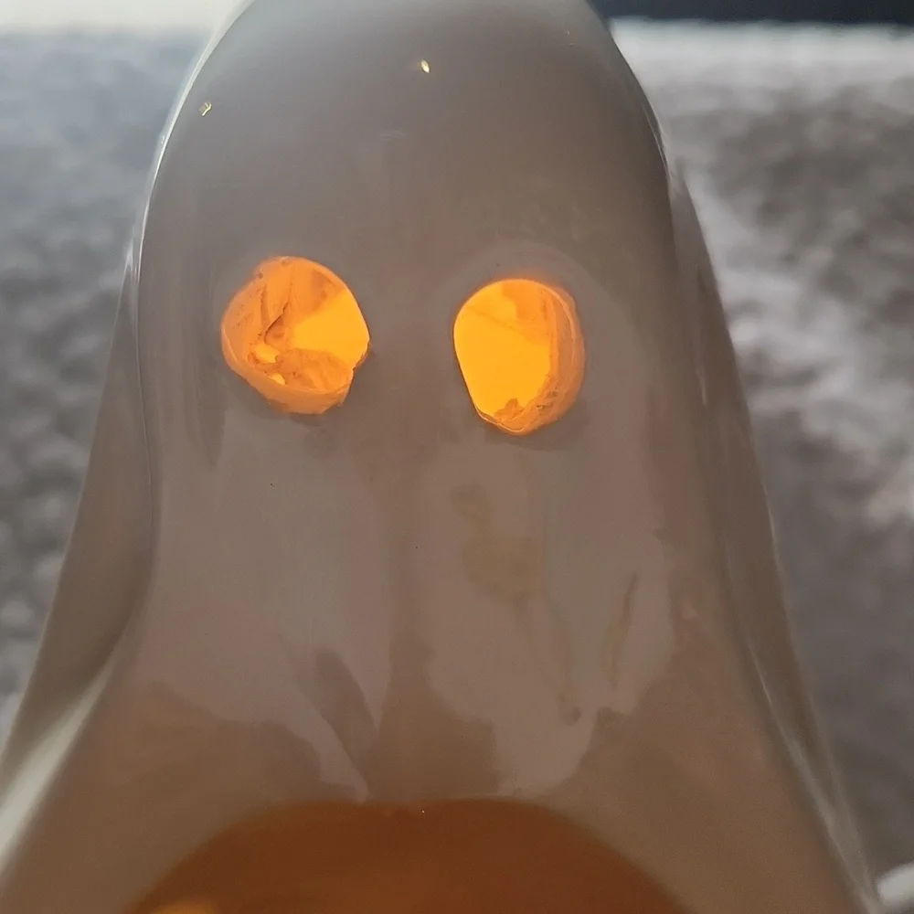Halloweem Ceramic Spooky Ghost with Smiling Pumpkin Decor Light - Picture 9 of 11